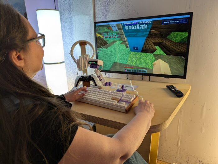 Omara Scent hardware shown